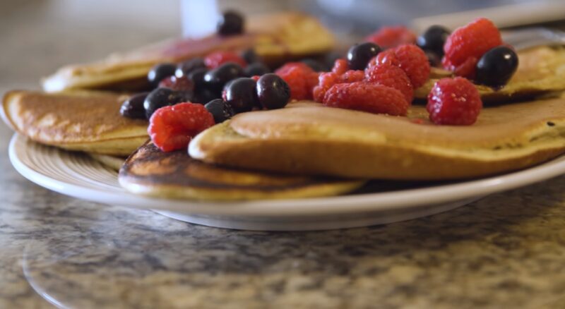 How to Reheat Pancakes - From Breakfast to Dessert (1)