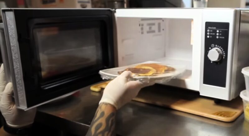 Reheating in the Microwave